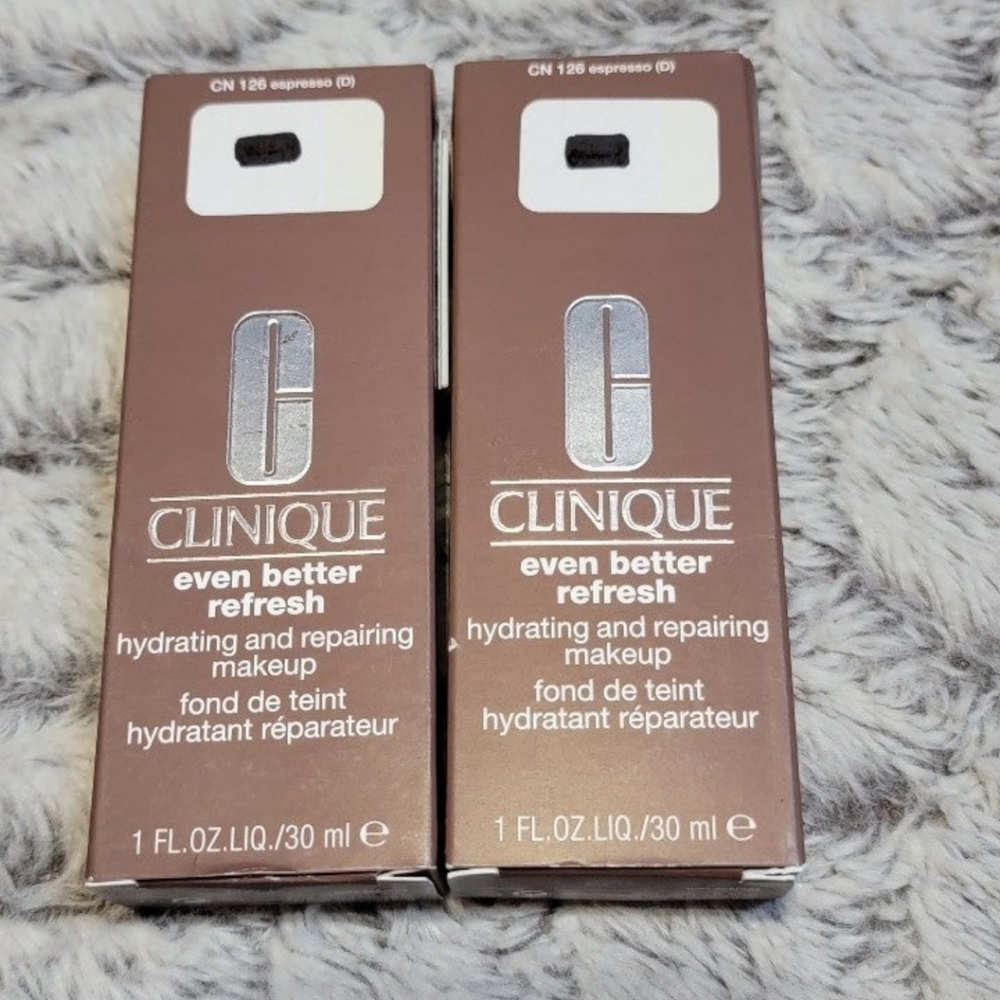 NWT! CLINIQUE Even Better Refresh Hydrating and Repairing Makeup Bundle